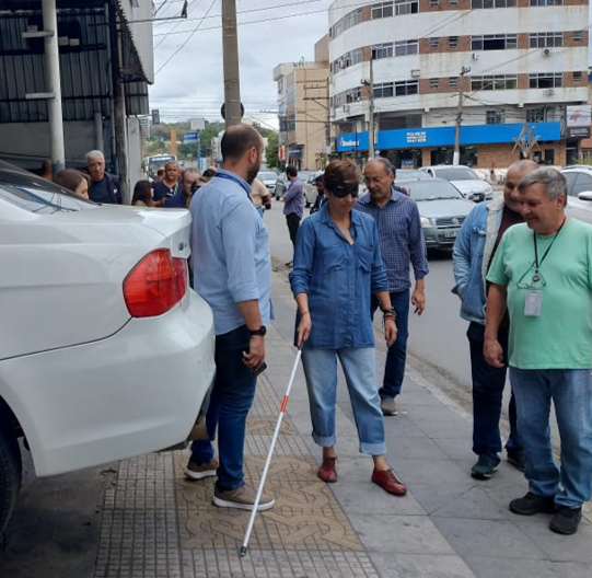 Equipe da STMU participa de capacitação do Programa Calçada Acessível