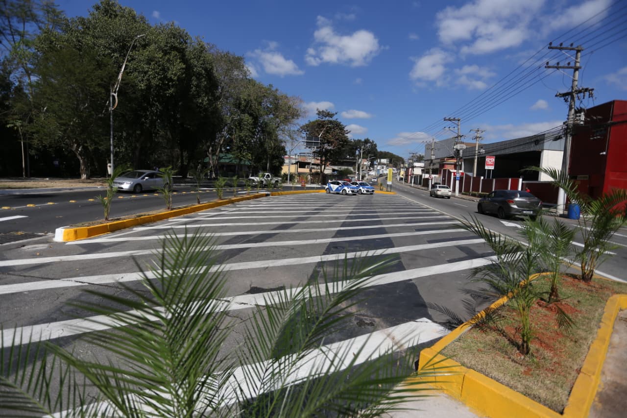 STMU implanta nova rotatória de acesso ao Belmonte e reforça segurança viária